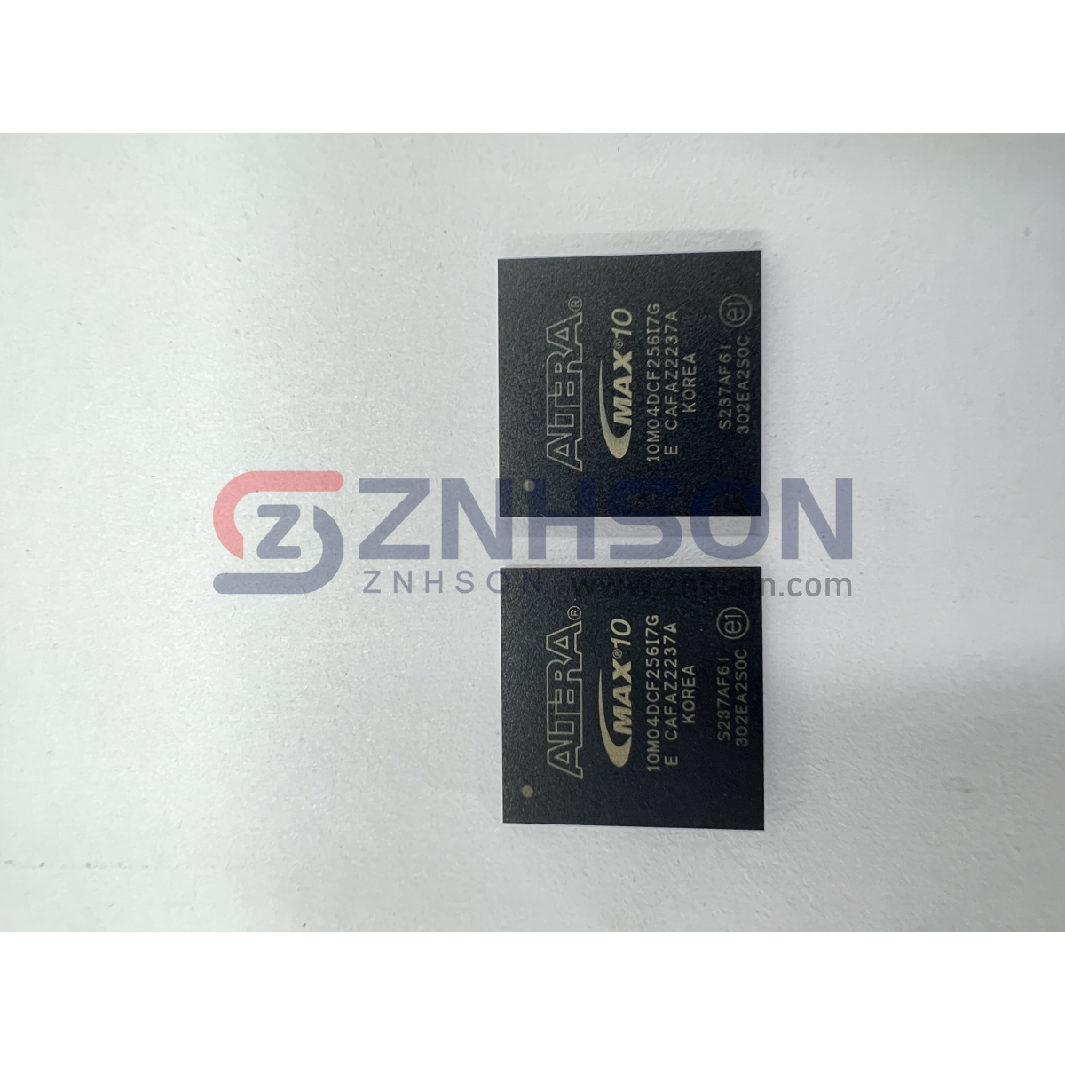 10M04DCF256I7G
