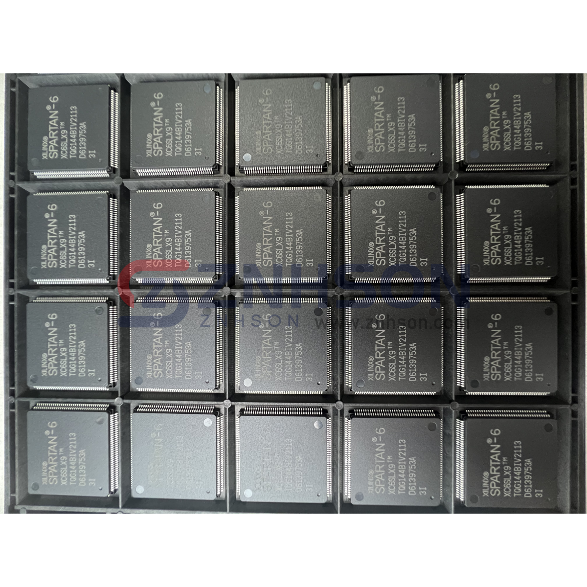 XC6SLX4-2TQG144C
