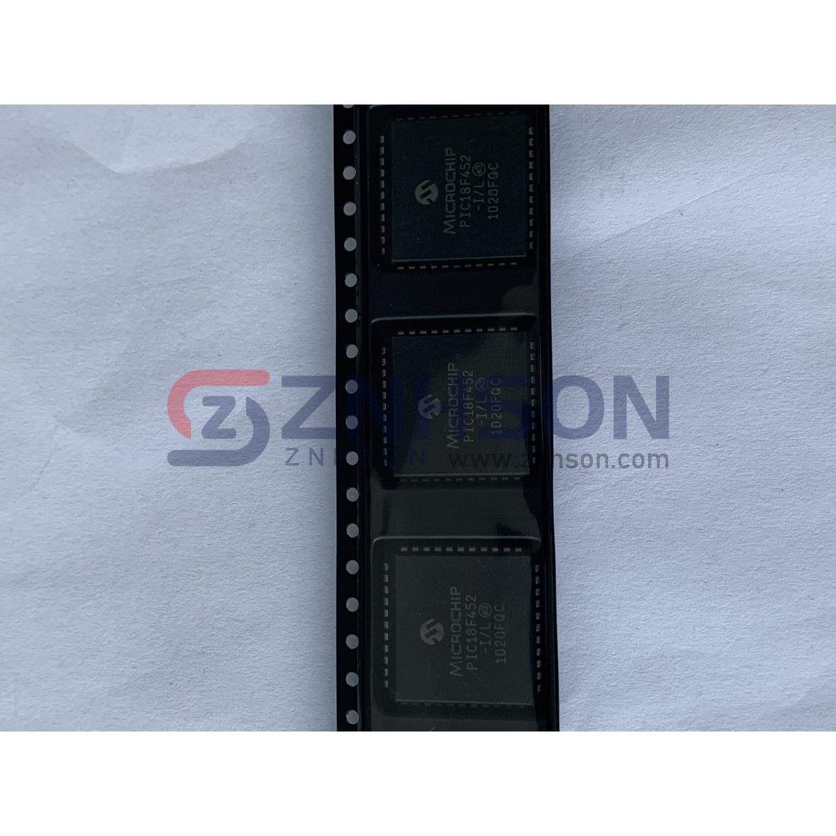 PIC18F452-I/L