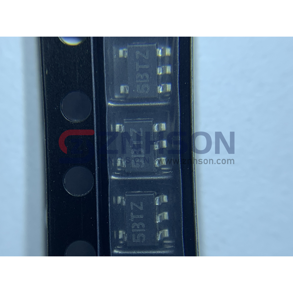 STM6822ZWY6F