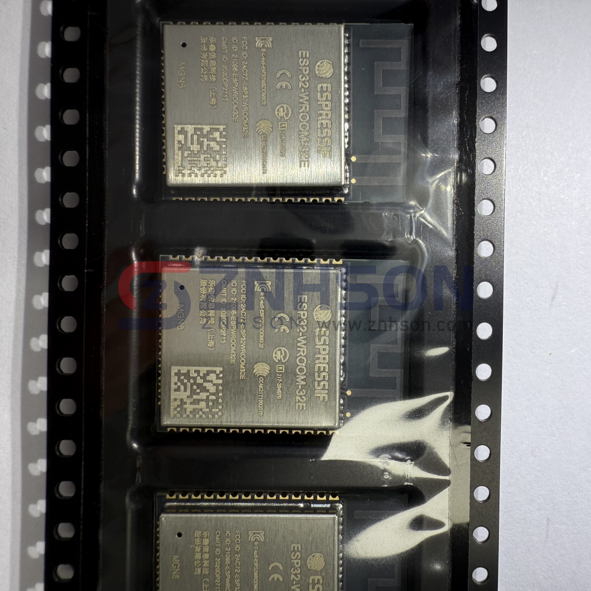 ESP32-WROOM-32E-N8
