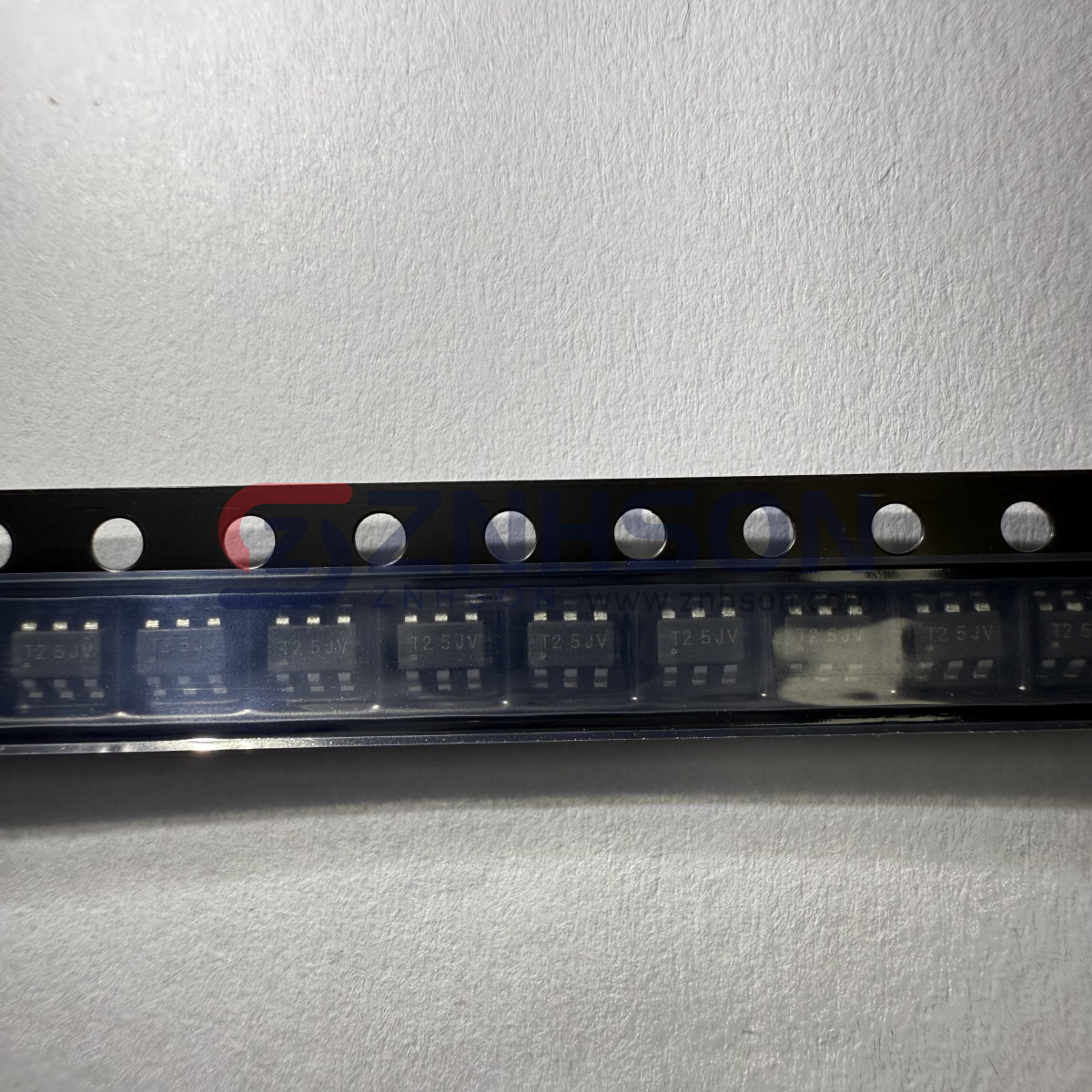AP63200WU-7